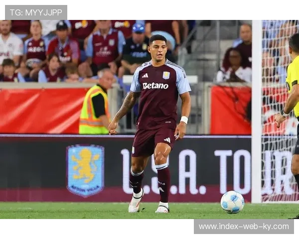 费内巴切防线平均年龄骤降，经验缺失恐难应对英超级别冲击